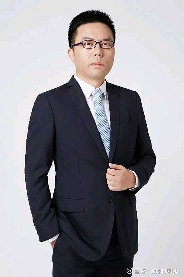 关于关键时刻欧联传出新动向；辽宁本钢官宣签约；管理层表态：信心回归；球探报告显示潜力的信息