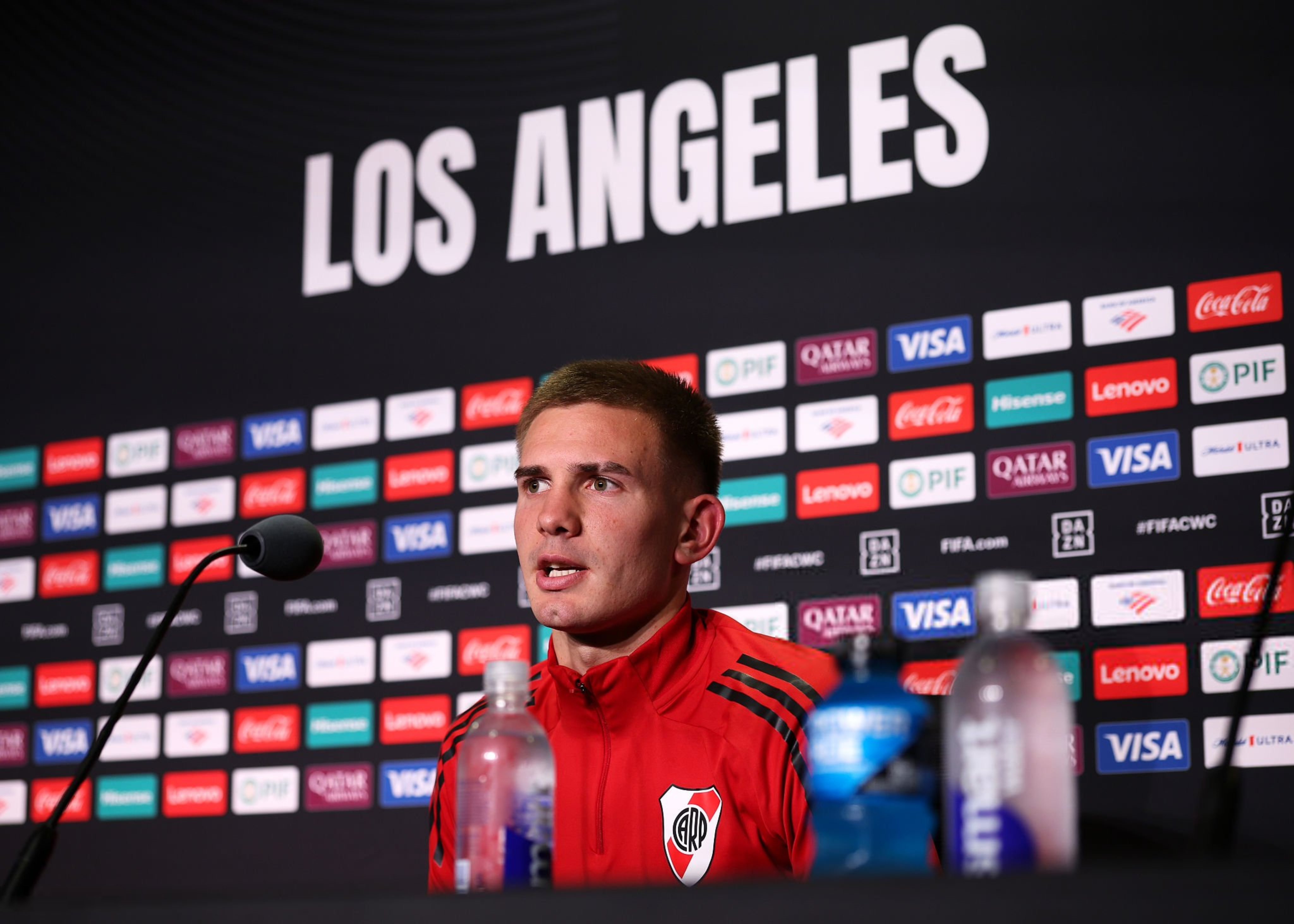 罗马训练开放日,今晨防线松动引欢呼,西甲在即,控场能力受关注的简单介绍 罗马训练开放日,今晨防线松动引欢呼,西甲在即,控场能力受关注的简单介绍