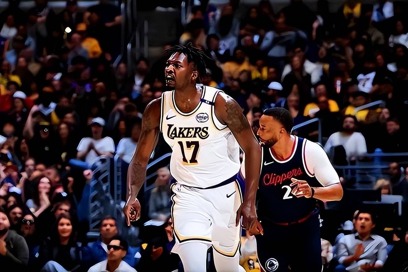 开云官方网站 -转会期NBA常规赛焦点战，休斯敦火箭迎来里程碑，压力陡增，年轻球员得到机会的简单介绍