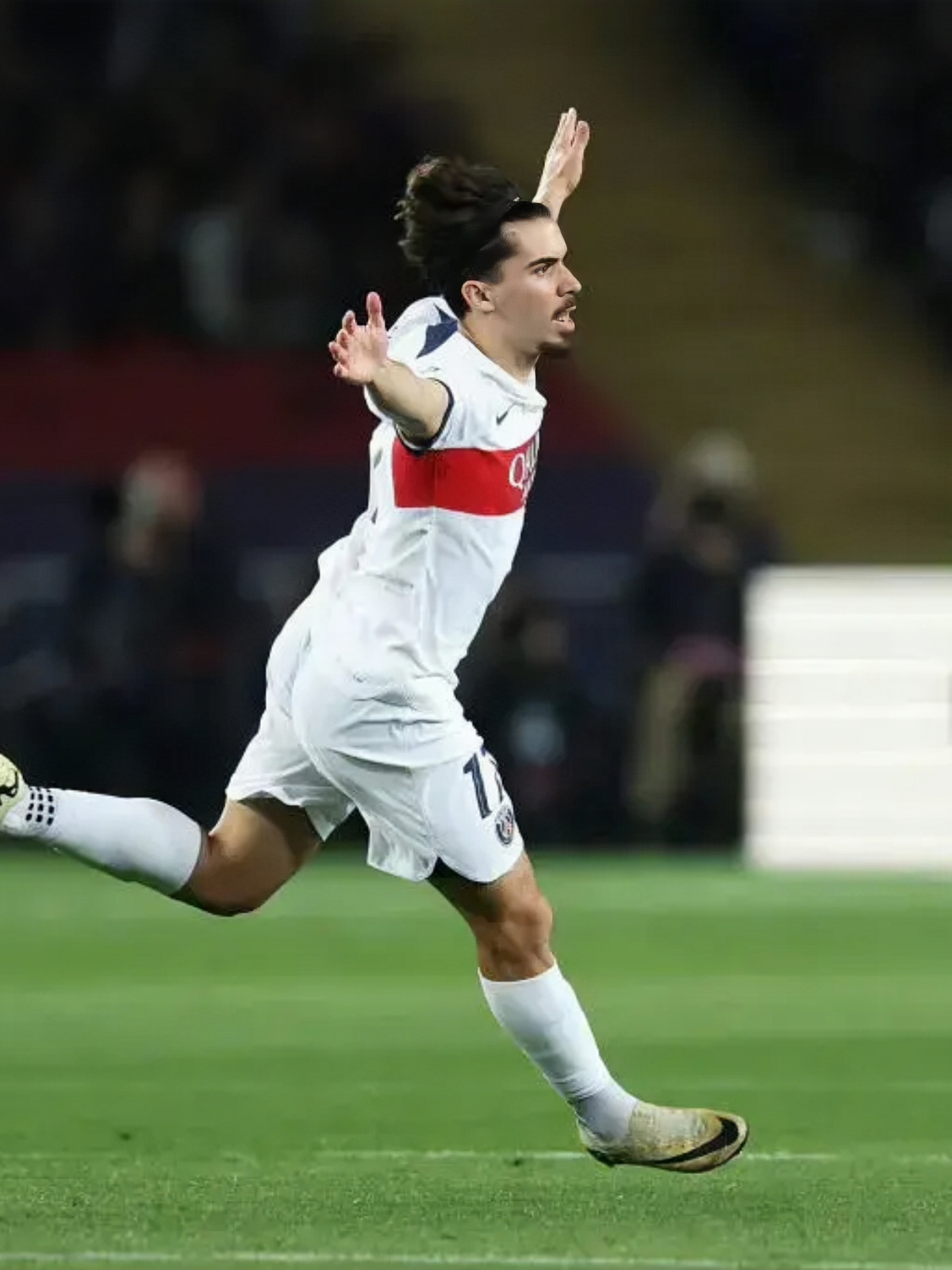 西甲窗口期走向成谜，明尼苏达森林狼遗憾出局，压力陡增，年轻球员得到机会的简单介绍-开云官方网站